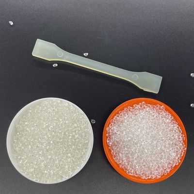 Elevata trasparenza, stampaggio rapido, eccellente tenacità, particelle di stampaggio a iniezione o estrusione in plastica TPU ecologica, adatte per giocattoli per animali domestici, corde per saltare, fili