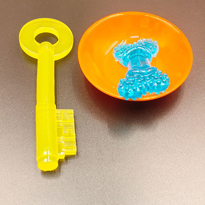 Materiale grezzo TPU non infiammabile Pellet di plastica industriale per lo stampaggio
