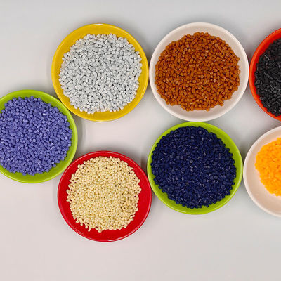 Flessibile abbinamento dei colori TPU Polyurethane Materie prime Resistenza all'abrasione