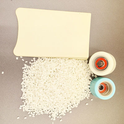 Pelletti di plastica moldabili in polyurethane termoplastico TPU a sfera