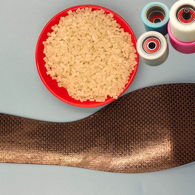 TPU in fibra di carbonio per applicazioni flessibili e trasparenti con elevata resistenza al calore e agli urti