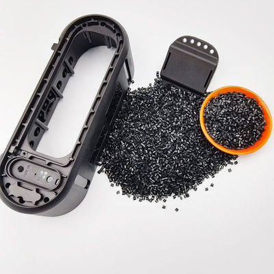 TPU GRS Materiali riciclati Termo-plastico Poliuretano Pellet nero