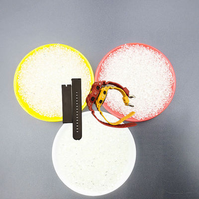 Materia prima per stampaggio plastica OEM TPU Pellet 70A Materiale TPU ignifugo Componenti elettronici