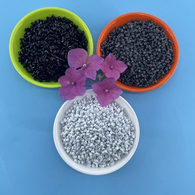 Materiale TPU antincendio a base di polietere per materiale plastico biodegradabile perfetto per accessori elettronici