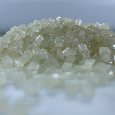 Materiale polimerico TPU (poliuretano termoplastico) con ampia gamma di applicazioni e diverse funzioni