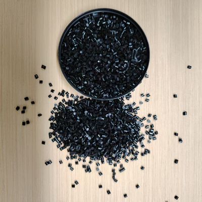 Materiale TPU riciclato GRS nero per lo stampaggio ad iniezione di accessori elettronici