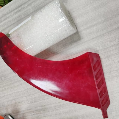 Il materiale TPU conduttivo può essere personalizzato con colore regolabile e buona resistenza e tenacità
