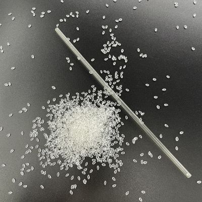 Materia prima per stampaggio plastica OEM TPU Pellet 70A Materiale TPU ignifugo Componenti elettronici