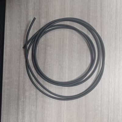 Materiale grezzo per lo stampaggio in plastica Granuli Tpu 73d grado di ignibilità V0 per fili e cavi